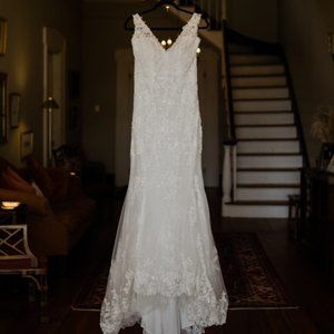 Luna Novias Wedding Dress